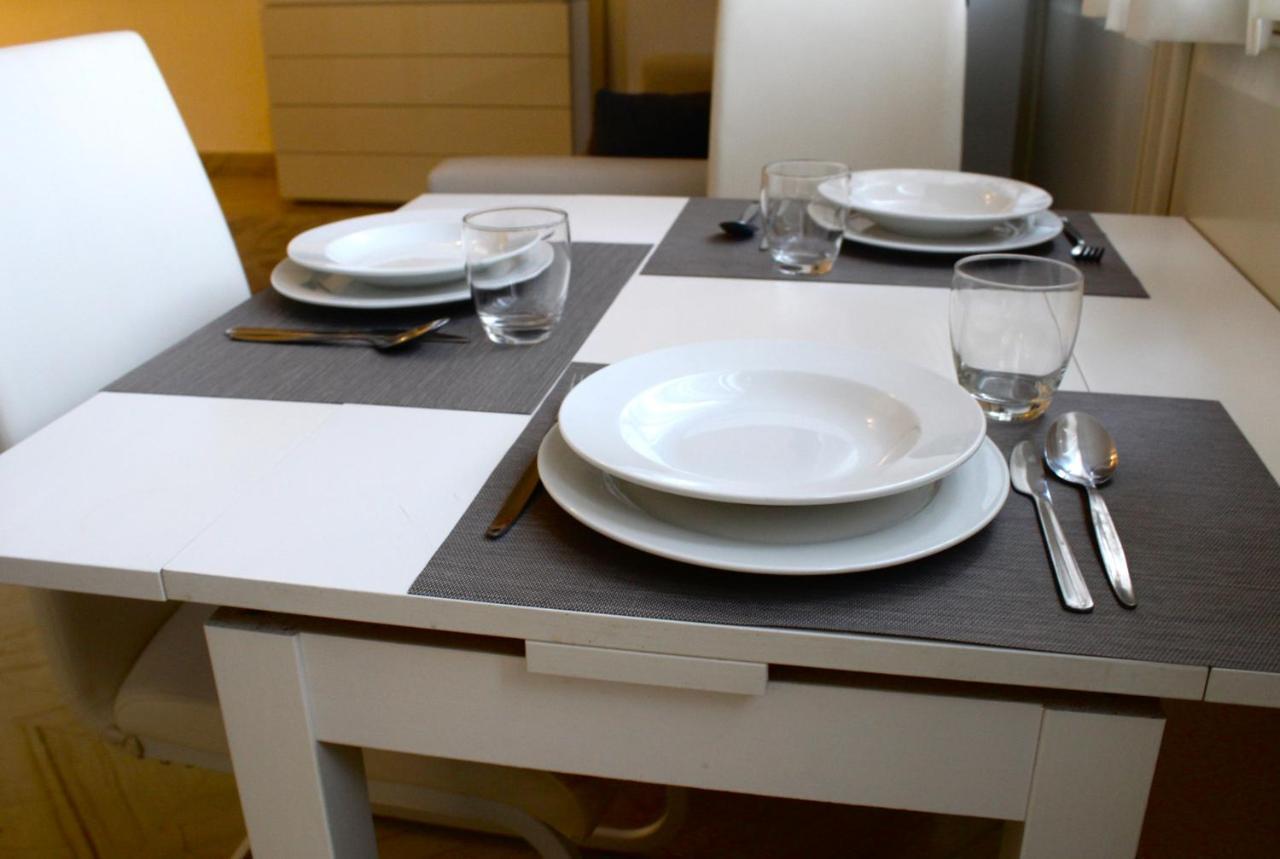 Trevi Fountain & Spanish Steps Apartamento